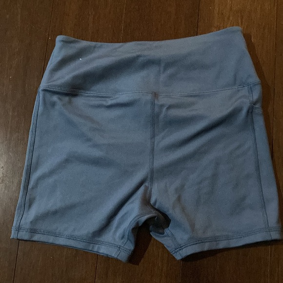 Nike Dry Fit Shorts - Picture 2 of 4